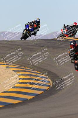 media/Dec-18-2022-SoCal Trackdays (Sun) [[8099a50955]]/Turns 9 and 10 Set 2 (1055am)/